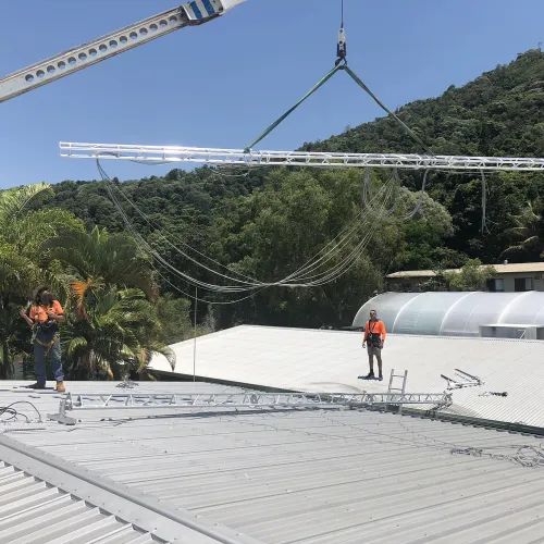 Installation of AL220 roof tower