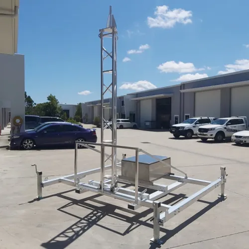 Antarctic jackframe for weather monitoring in extreme environments