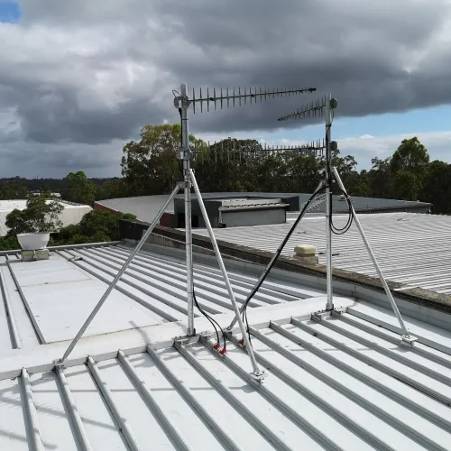 DAS installed by Axidra using our GC48 roof masts
