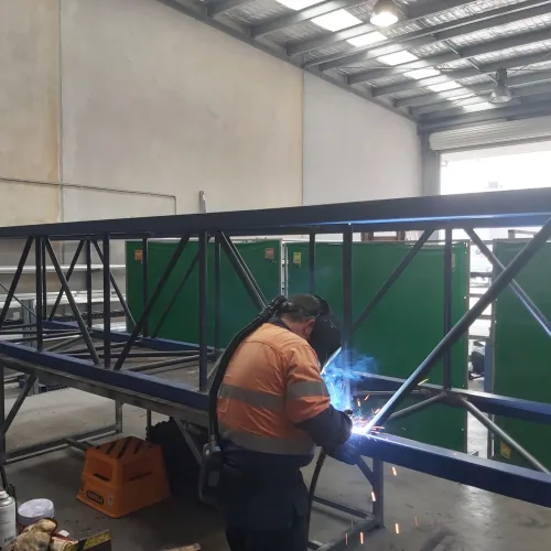 GT1000 tower under construction