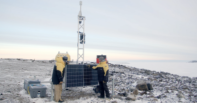 Australian Antarctic Division skid, telecommunications 