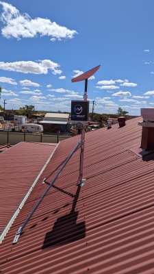 roof mast, roof antenna, starlink. 