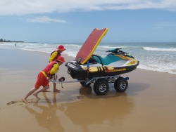 surf life saving australia, emergency trailer, surf trailer, slsa, slsq, slsnsw,surf life beach equipment 